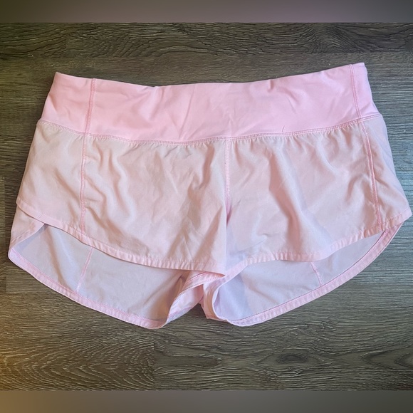 Lululemon Miami pink speed up shorts 2.5” - Picture 1 of 4